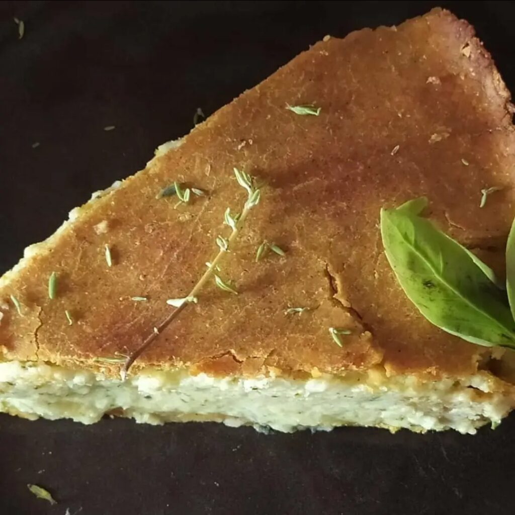 tranche de gâteau salé léger